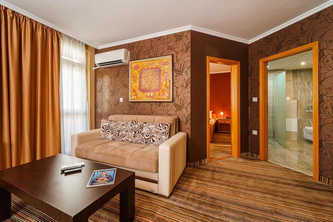 Hotel Avion - Self Check In Plovdiv Ngoại thất bức ảnh