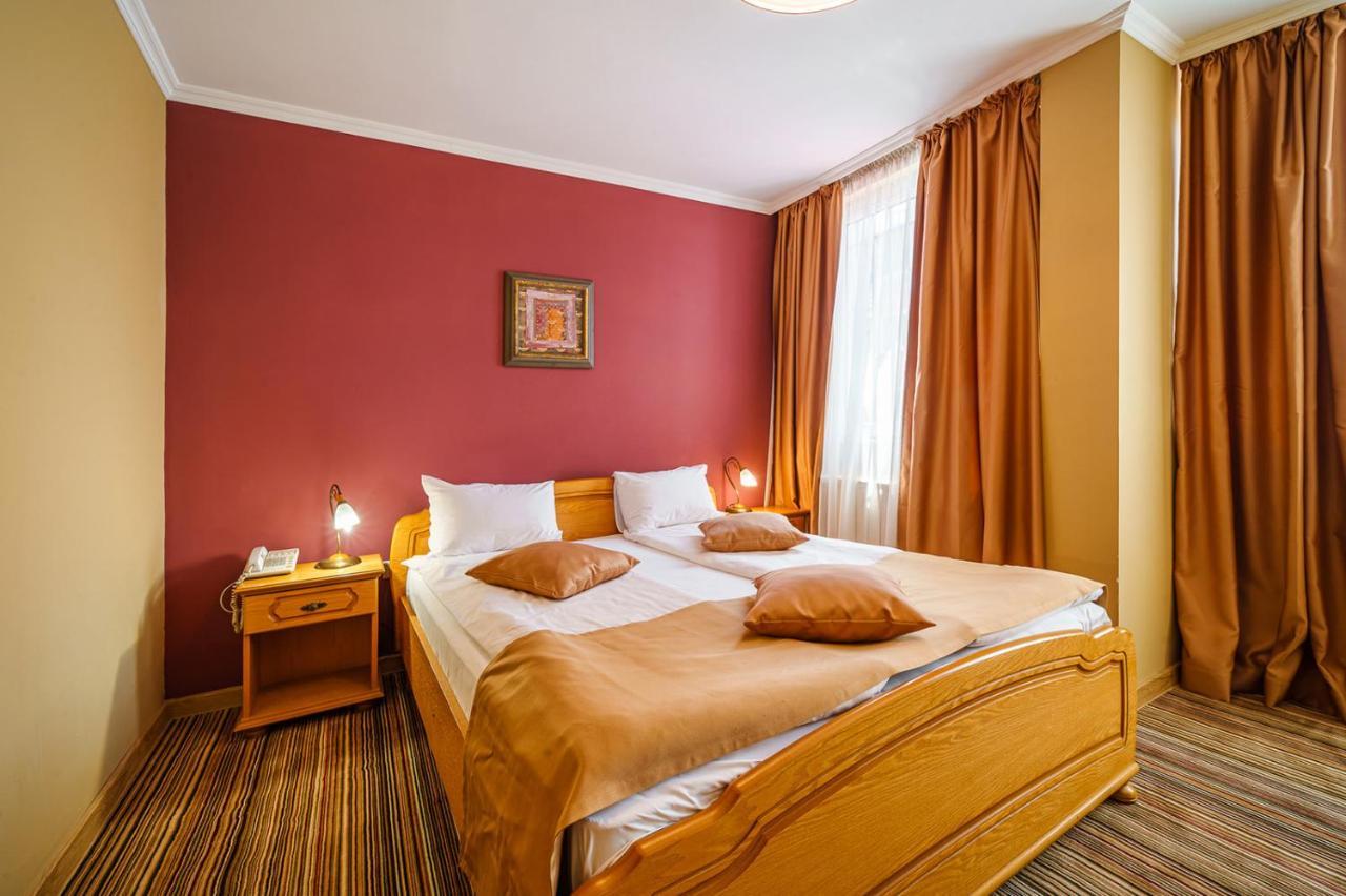 Hotel Avion - Self Check In Plovdiv Ngoại thất bức ảnh