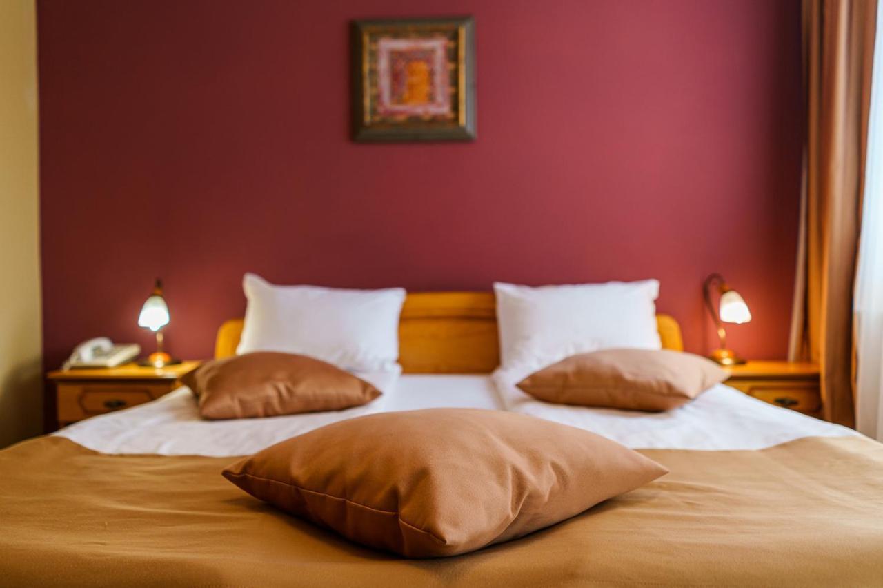 Hotel Avion - Self Check In Plovdiv Ngoại thất bức ảnh