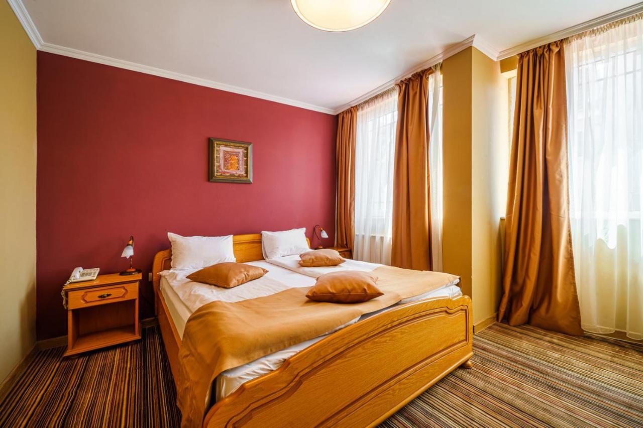 Hotel Avion - Self Check In Plovdiv Ngoại thất bức ảnh
