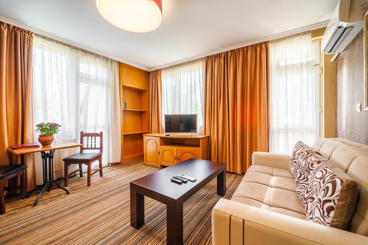 Hotel Avion - Self Check In Plovdiv Ngoại thất bức ảnh