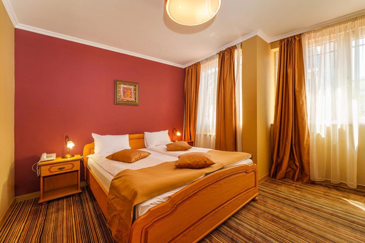 Hotel Avion - Self Check In Plovdiv Ngoại thất bức ảnh