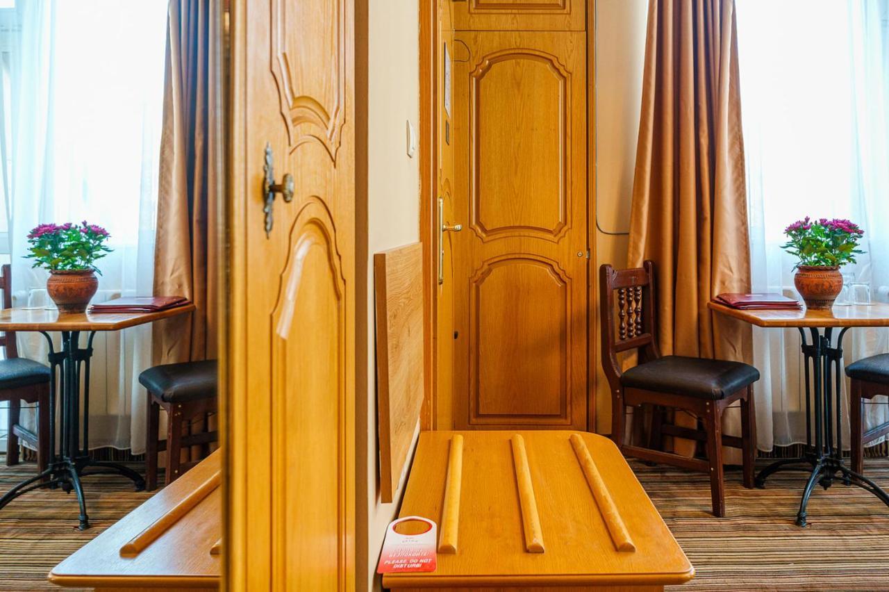 Hotel Avion - Self Check In Plovdiv Ngoại thất bức ảnh